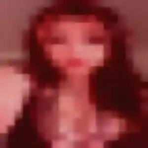 Luna (22 ans) à Grenay cherche une rencontre maintenant