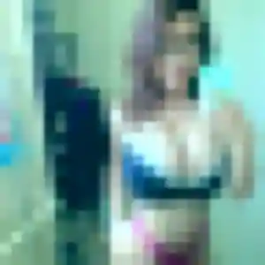 Benedicte, 22 ans, disponible à Griesheim-près-Molsheim pour un plan cul