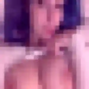 Rejoins Florence, 24 ans à Grilly gratuitement