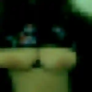 Photo de Alienor à Guéhenno (24 ans) - plan cul anonyme