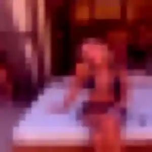 Contacte Monique, 28 ans à Guénange en t'inscrivant