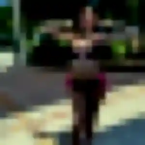 Photo de Sara à Guéreins (29 ans) - plan cul sans inscription