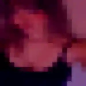 Charmante Bettina, 26 ans à Guillac - la contacter
