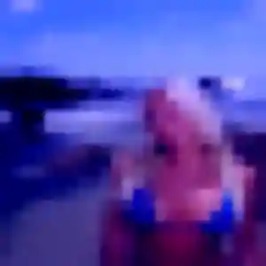 Ava (45 ans) à Gunstett attend un plan cul ce soir