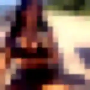 Olivia, 37 ans, connectée à Guyans-Vennes pour une rencontre coquine