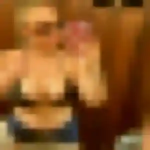 Sixtine de Habarcq, 32 ans - plan cul en toute liberté