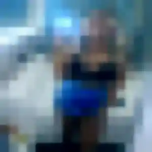 Hilary, fille de 25 ans propose plan cul à Harskirchen