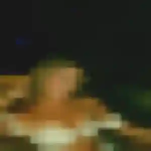 Nadine, 24 ans, connectée à Haudivillers pour une rencontre coquine