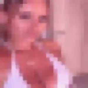 Naomi, femme de 30 ans propose plan cul à Haulchin