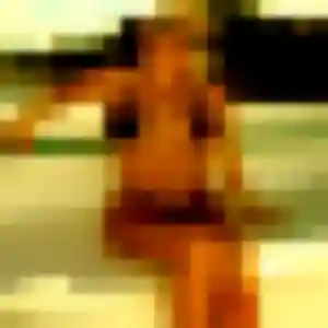 Contacte Zephyrine, 32 ans à Hauteroche en privé