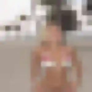 Photo privée de Pierrette, 27 ans à Hermival-les-Vaux - plan discret
