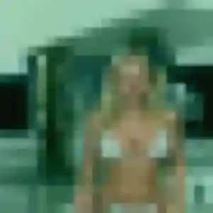 plan cul à Hindlingen : photo de Josiane, 23 ans - accès libre