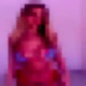 Photo privée de Flavia, 22 ans à Hon-Hergies - rencontre coquine