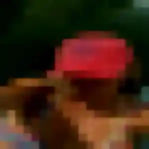 Brune, 31 ans, en ligne à Hondschoote pour une rencontre coquine