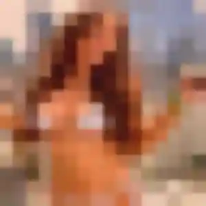 Corinne, 23 ans, en ligne à Hontanx pour une rencontre coquine