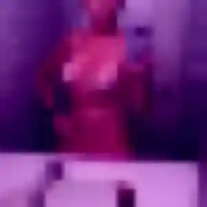 Photo de Ingrid à Horgues (27 ans) - plan cul anonyme