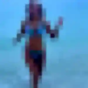 Amel, femme de 23 ans cherche plan cul à Houssen