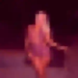 Charmante Oriane, 33 ans à Hudimesnil - voir sa photo
