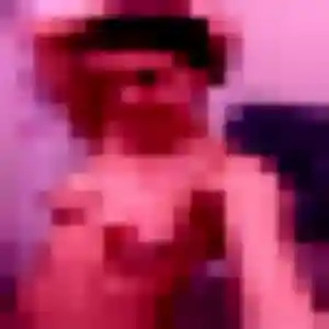Justine, femme de 32 ans propose plan cul à Huisseau-sur-Mauves