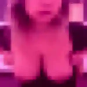 Photo de Adeline à Isigny-le-Buat (43 ans) - plan cul anonyme