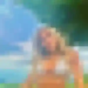 Maeva, femme de 25 ans veut plan cul à Javron-les-Chapelles