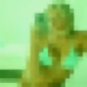Découvre Suzanne, 23 ans à Juillac-le-Coq en privé