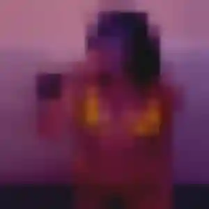 Découvre Lisa, 23 ans à Jujurieux en privé