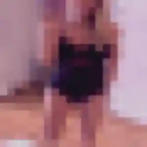 Découvre Vicky, 32 ans à Juvigné en privé