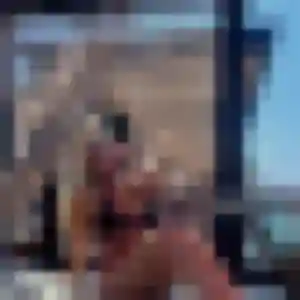 Lily (29 ans) à Kalhausen propose une rencontre ce soir