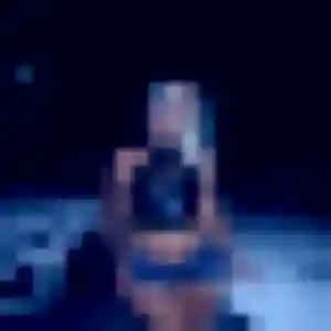 Naomi, 42 ans, en ligne à Kersaint-Plabennec pour une rencontre coquine
