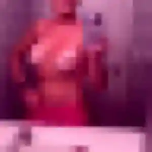 Nelly (33 ans) à Knutange propose une rencontre aujourd'hui