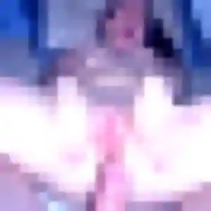 Charmante Emilie, 32 ans à La Bouillie - la contacter