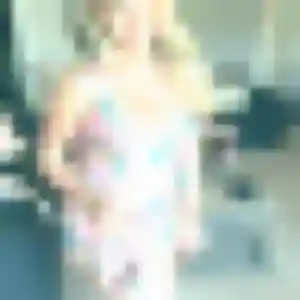 Photo de Eglantine à La Celle-Saint-Cyr (34 ans) - plan cul anonyme