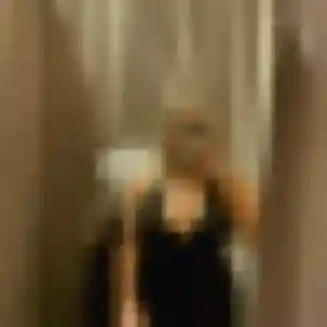 plan cul à La Cerlangue : photo de Laurence, 44 ans - accès libre