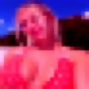 Yolande, 34 ans, disponible à La Chapelle-d'Angillon pour une rencontre coquine