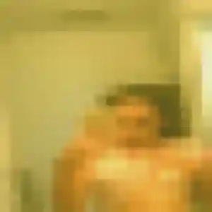 Karen, 36 ans, disponible à La Chapelle-Longueville pour un plan cul