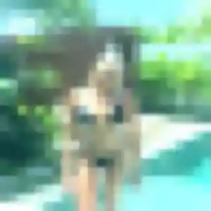 Elsa de La Chartre-sur-le-Loir, 24 ans - plan cul discret