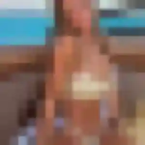 Photo de Rebecca à La Côte-Saint-André (43 ans) - plan cul gratuit