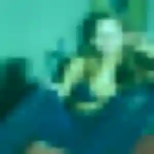 Kelly, 33 ans, connectée à La Croix-Blanche pour une rencontre coquine