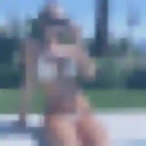Barbara de La Harengère, 32 ans - plan cul discret