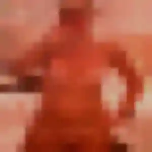 Elena, 22 ans, en ligne à La Jarne pour une rencontre coquine