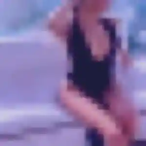 Melodie de La Jarrie, 33 ans - plan cul discret