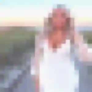 Yael (40 ans) à La Léchère attend une rencontre rapidement