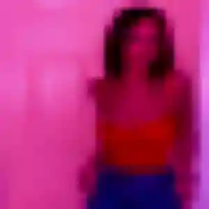 Louise, 30 ans, disponible à La Motte-d'Aveillans pour un plan cul