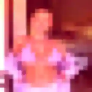 Rosalie, 39 ans, connectée à La Neuville-Chant-d'Oisel pour une rencontre coquine