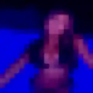Meriem, 28 ans, cherche un plan cul à La Plaine-sur-Mer