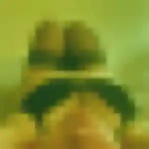 Photo de Chloe à La Roche-Vineuse (29 ans) - plan cul anonyme