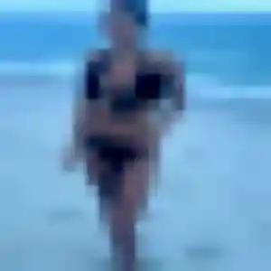 Photo de Emmanuelle à La Rochelle (26 ans) - plan cul sans inscription