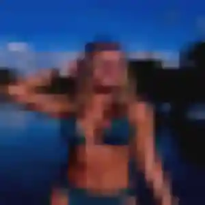 Photo exclusive de Wendy, 41 ans à La Roquebrussanne - plan discret