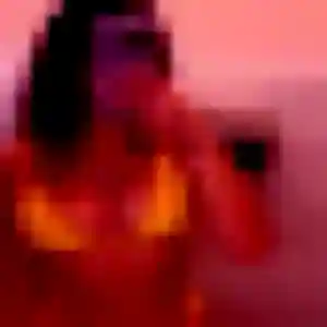 Karima de La Saulsotte, 32 ans - plan cul discret